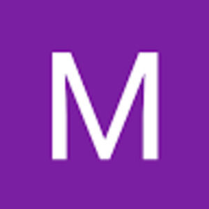 Meet your Posher, Mia